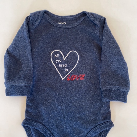 Custom Embroidered onesie - Picture 2 of 4
